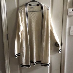 American Eagle cardigan - size L